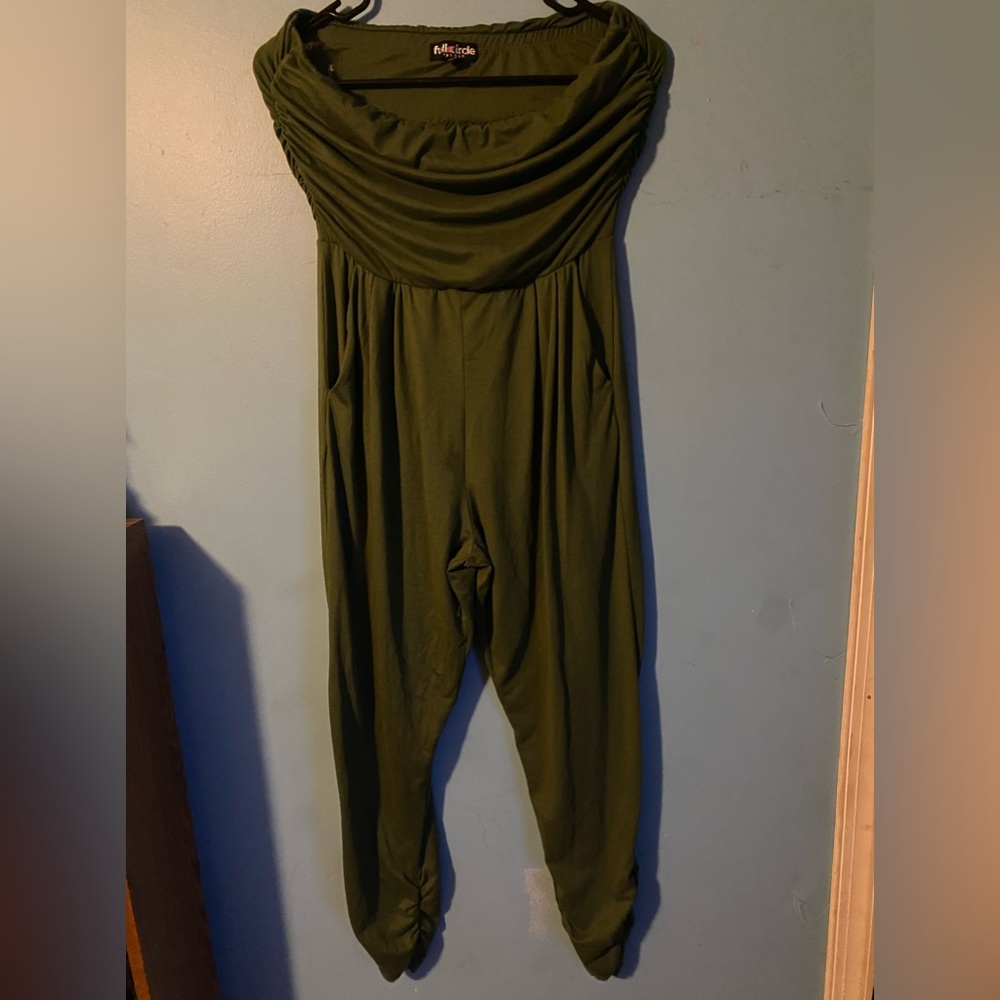 Full Circle Trends stretchy olive green jumpsuit